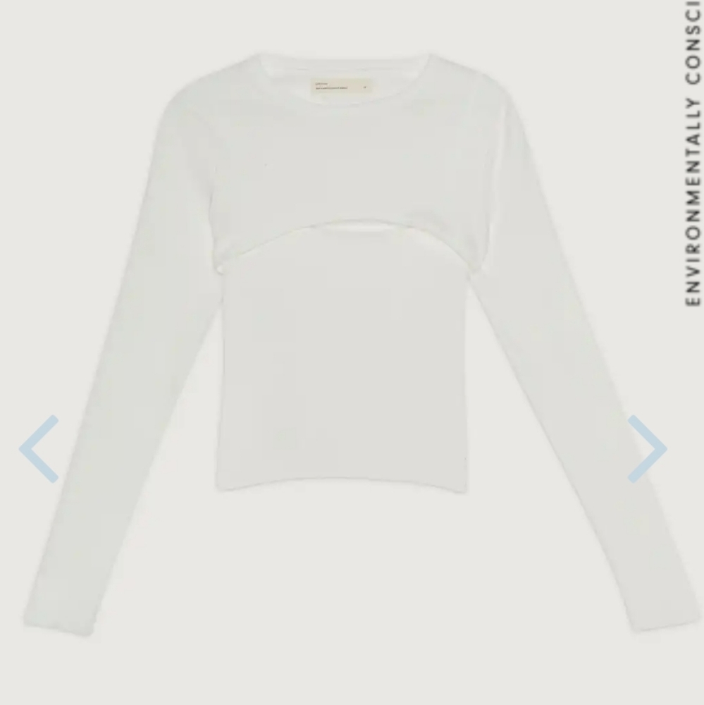 ✨NEW✨ Oak and Fort White Two Layer Top XS